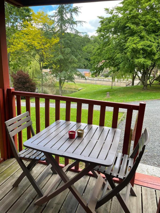 Les Etangs De Planquery Hotel Exterior photo