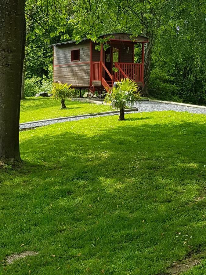 Les Etangs De Planquery Hotel Exterior photo